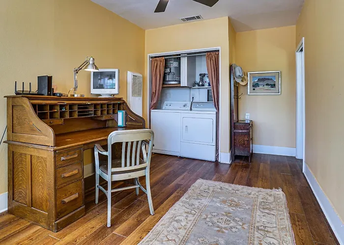Work & Play In Worth! Retro 5 Mi To Tcu Holiday home Fort Worth
